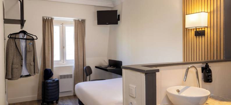 巴黎蒙帕纳斯Korner酒店(近地铁6/12号线和蒙帕纳斯车站)(Hotel Korner Montparnasse)图片