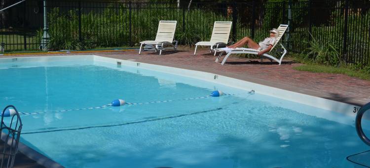 汽车旅馆暨房车公园常荣酒店(The Evergreen Motel in Kansas)图片