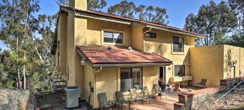 宽敞的埃尔卡洪别墅 - 距离市中心14英里！(Spacious El Cajon Villa - 14 Mi to Downtown!)图片