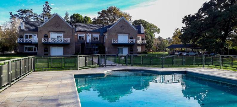 罗布林斯公寓酒店(Los Robles Apart Hotel)图片