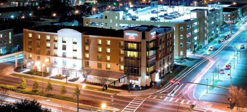 诺福克奥多明尼昂大学 SpringHill Suites 酒店(SpringHill Suites Marriott Norfolk Old Dominion University)图片