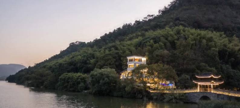 仟那千寻酒店(建德梅城镇富春江店)图片