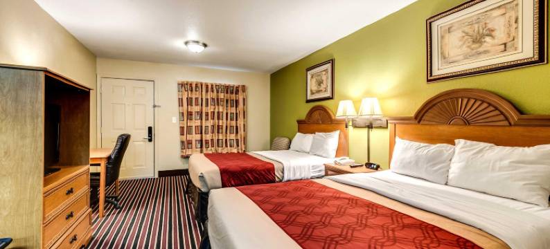 查尔斯湖大学区伊克诺旅馆(Econo Lodge Lake Charles University Area)图片