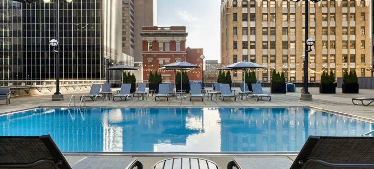 哥伦布市中心万丽酒店(Renaissance Columbus Downtown Hotel)图片