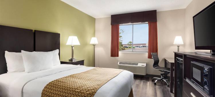 门罗呗盟套房酒店(Baymont by Wyndham Monroe)图片