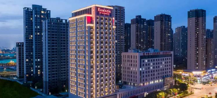 西安浐灞中铁建华美达酒店图片