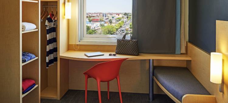 宜必思洛斯莫奇斯酒店(Ibis Los Mochis)图片