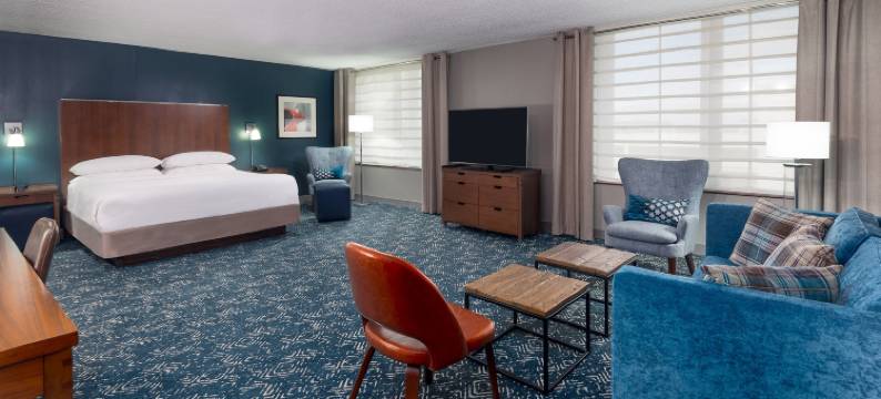 亨茨维尔机场福朋喜来登酒店(Four Points by Sheraton Huntsville Airport)图片