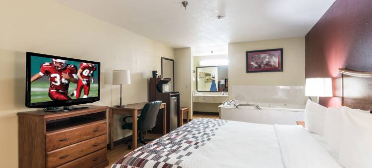 威利斯北康罗红顶酒店(Red Roof Inn Conroe North - Willis)图片