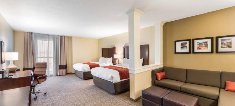 锡安公园区舒适套房酒店(Comfort Inn & Suites Zion Park Area)图片