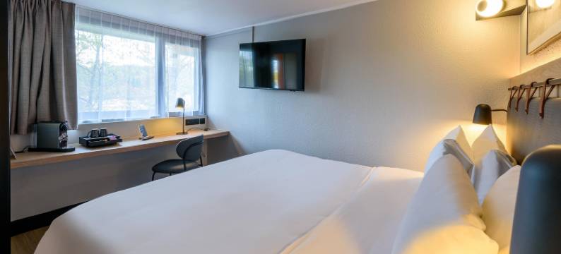 康铂自然酒店 - 卡奥尔(Campanile Nature - Cahors)图片