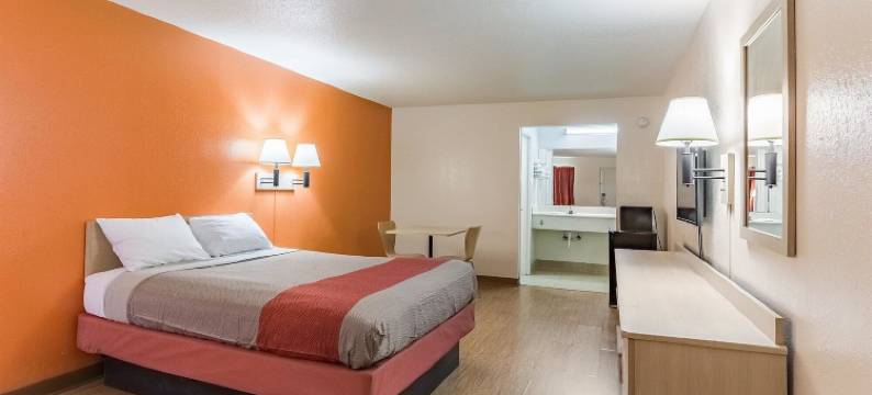 西南拉雷卡瑞6号汽车旅馆(Motel 6 Raleigh, NC Cary)图片