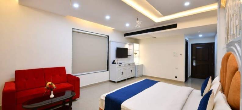 点击酒店纳拉亚纳(Click Hotel Narayana)图片