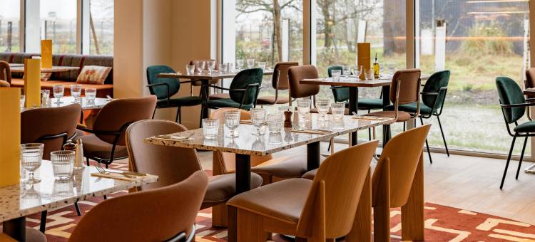 希尔顿欢朋波尔多梅里尼亚克机场酒店(Hampton by Hilton Bordeaux Merignac Airport)图片