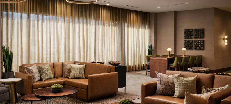 希尔顿逸林酒店 格林维尔机场(Doubletree by Hilton Greenville Airport)图片