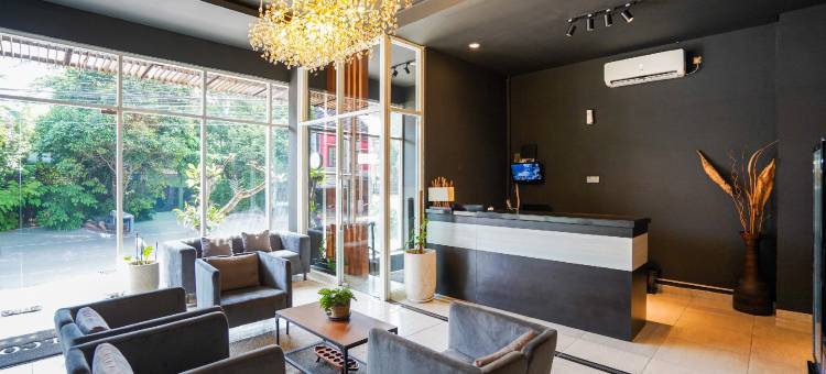 日惹卡兰德拉桑斯高级酒店(Sans Hotel Prime Cailendra Yogyakarta by RedDoorz)图片