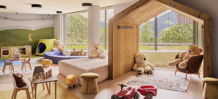 蒙塔丰The Leading Hotels of the World福肯斯泰纳家庭酒店(Falkensteiner Family Hotel Montafon - the Leading Hotels of the World)图片