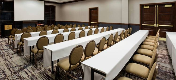 圣保罗伍德伯里喜来登酒店(Sheraton St. Paul Woodbury Hotel)图片