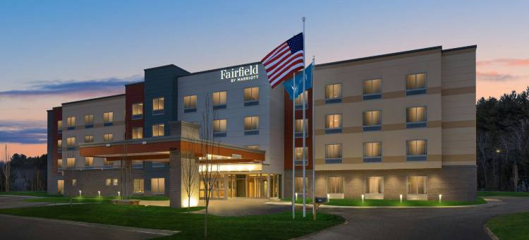 特拉弗斯城万枫酒店及套房(Fairfield Inn & Suites Traverse City)图片
