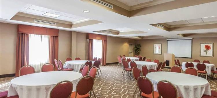 萨福克舒适套房酒店-切萨皮克(Comfort Suites Suffolk - Chesapeake)图片