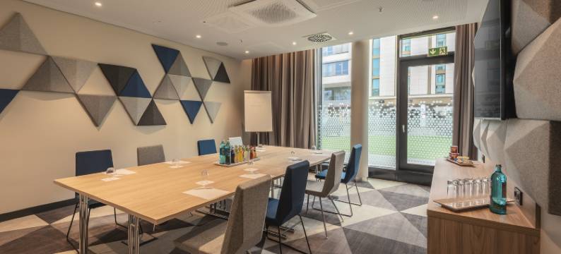 杜塞尔多夫中央火车站智选假日酒店(Holiday Inn Express Düsseldorf - Hauptbahnhof)图片