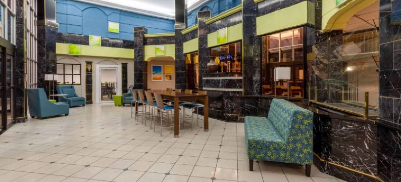 桑达斯基-锡达波因特温德姆戴斯酒店(Days Inn by Wyndham Sandusky / Cedar Point)图片