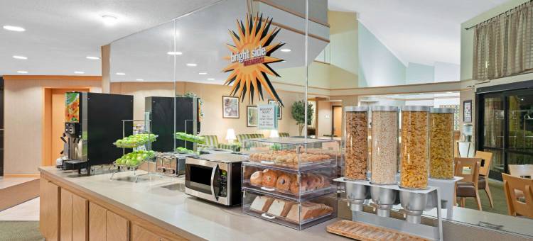 盐湖城雷顿拉昆塔温德姆套房酒店(La Quinta Inn & Suites by Wyndham Salt Lake City - Layton)图片