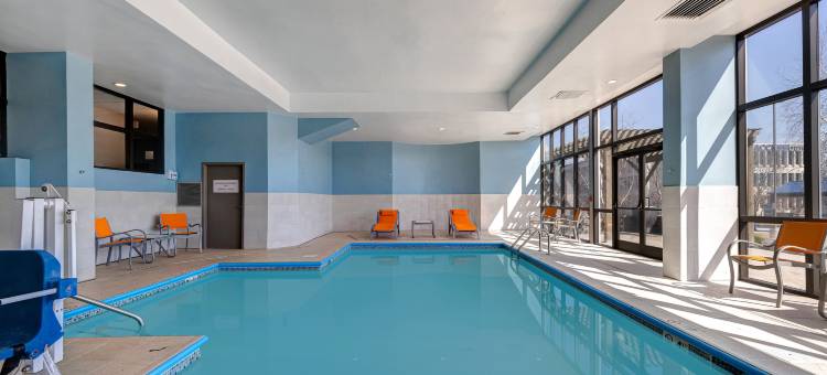 智选假日套房酒店奥马哈(Holiday Inn Express & Suites Central Omaha)图片