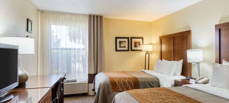 凯艺酒店(Quality Inn Olive Branch)图片