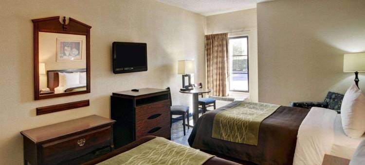品质酒店及套房-欧文DFW机场南(Quality Inn & Suites DFW Airport South)图片