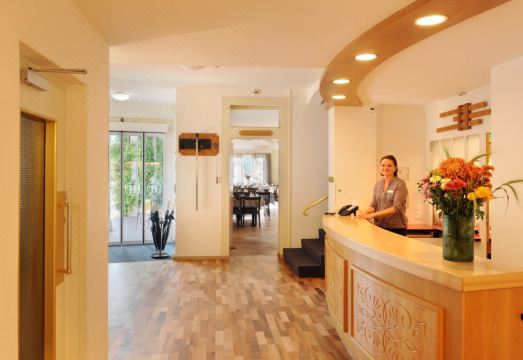 Hotel Beausite Hotel Overview