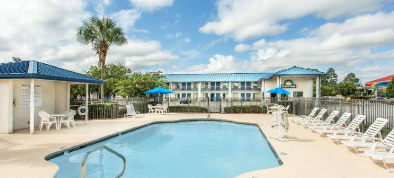 弗多斯塔I-75 温德姆戴斯酒店(Days Inn by Wyndham Valdosta I-75)图片