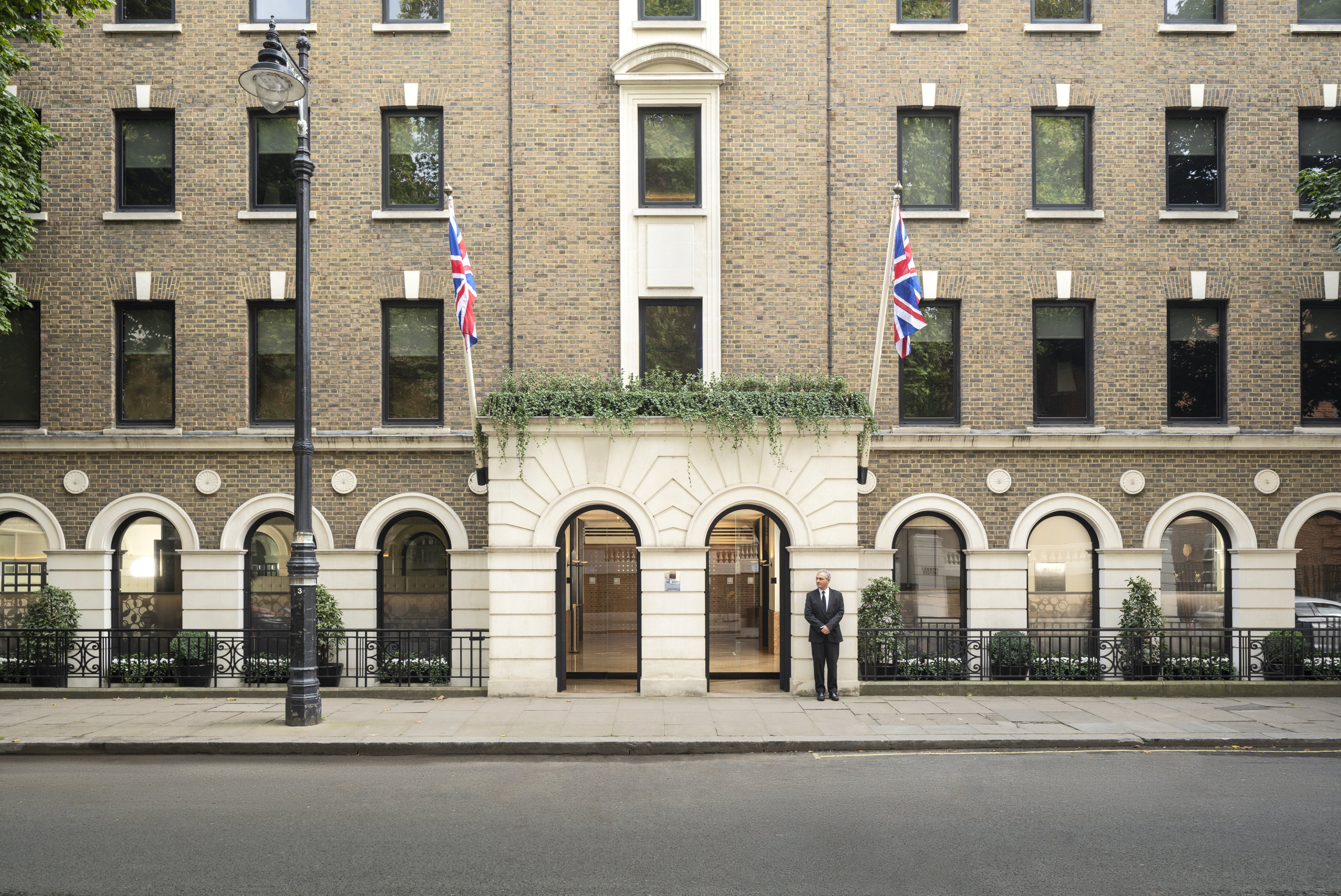 Como the Halkin Hotel Overview