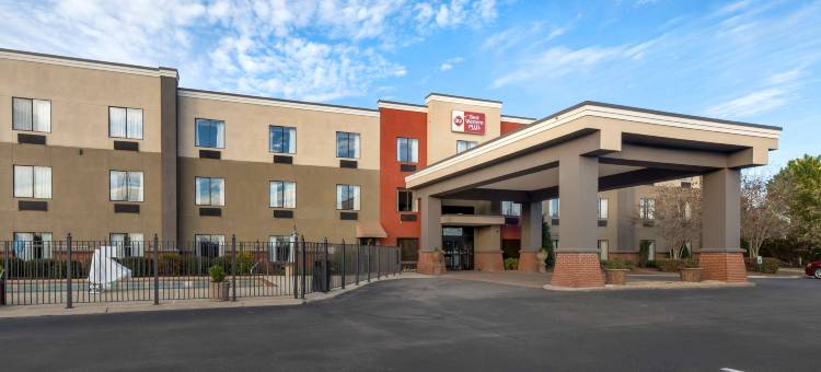 加兹登贝斯特韦斯特优质套房酒店(Best Western Plus Gadsden Hotel  Suites)图片