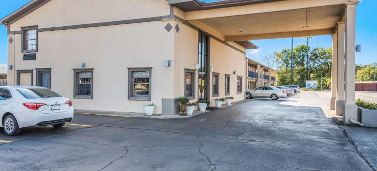 阿卡德尔菲亚美洲最佳价值套房酒店(Americas Best Value Inn Arkadelphia)图片