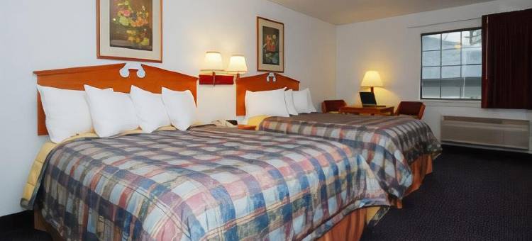 皮尼伍兹贝斯特韦斯特酒店(Best Western Pineywoods Inn)图片