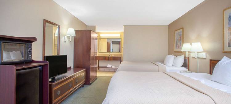 斯泰茨伯勒温德姆戴斯酒店(Days Inn by Wyndham Statesboro)图片