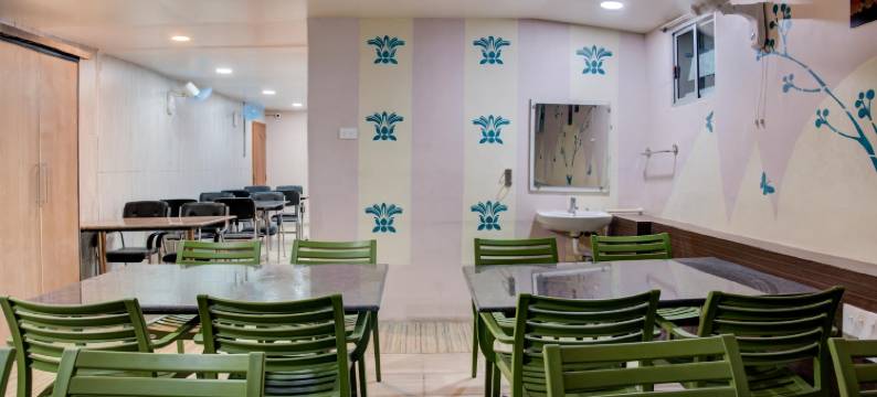 Treebo Golden Inn, 距离漫步海滩700米(Treebo Golden Inn, 700 Mtrs from Promenade Beach)图片