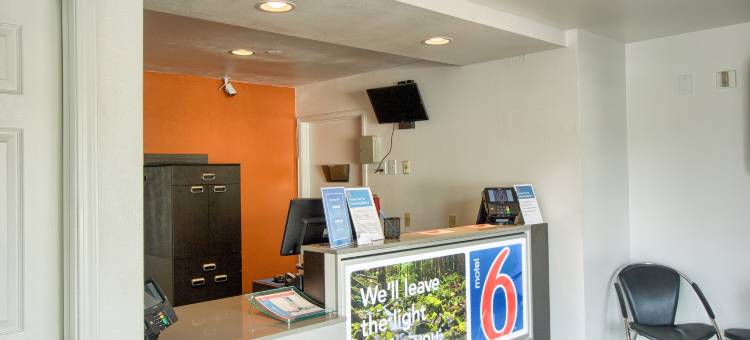 埃弗里特北6号汽车旅馆(Motel 6 Everett, WA - North)图片