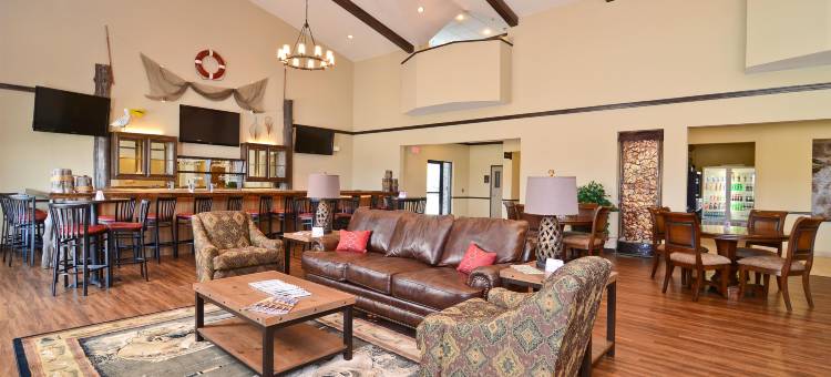 艾莫里福克湖贝斯特韦斯特优质套房酒店(Best Western Plus Emory at Lake Fork Inn  Suites)图片