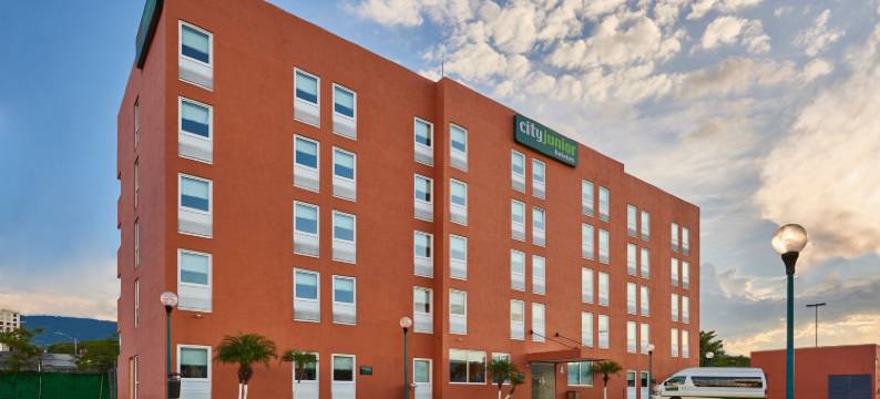 图斯特拉-古铁雷斯波利福鲁姆万豪城市快捷青年酒店(City Express Junior by Marriott Tuxtla Gutiérrez Poliforum)图片