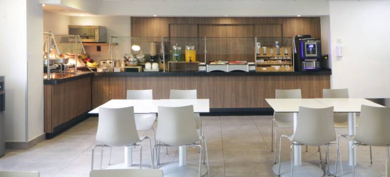 提华纳伊苏格特斯城市快捷酒店(City Express by Marriott Tijuana Insurgentes)图片