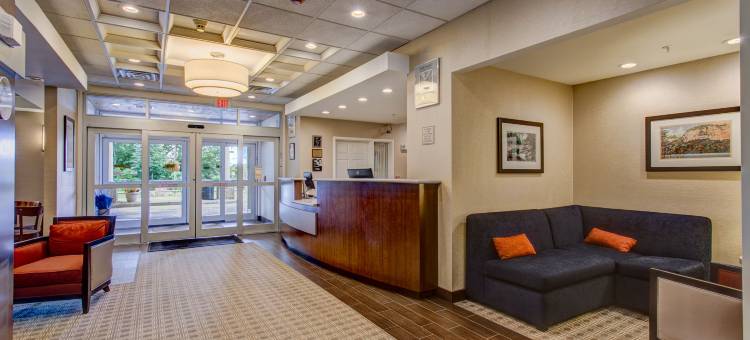 北康威舒适套房酒店(Comfort Inn & Suites North Conway)图片