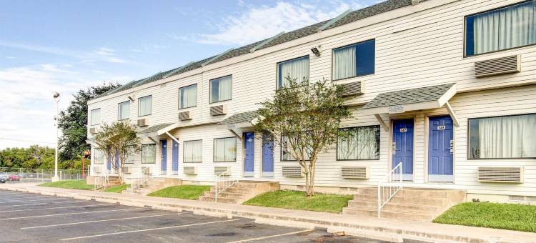 韦科大学区戴斯酒店(Days Inn by Wyndham Waco University Area)图片