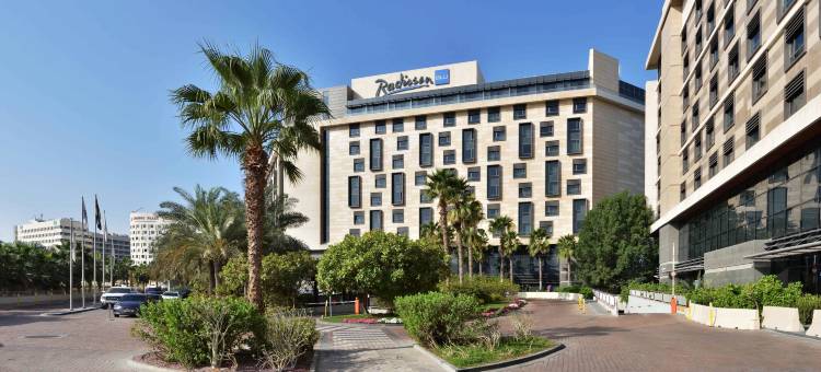 阿布扎比亚斯岛丽笙酒店(Radisson Blu Hotel, Abu Dhabi Yas Island)图片