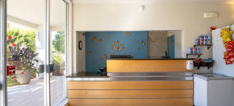 马林套房酒店(Marin Suites Hotel)图片