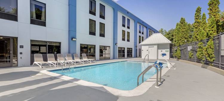 罗瑞尔- 米德堡区舒适酒店(Comfort Inn Laurel - Fort Meade)图片