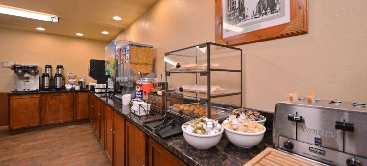 神灵山附近德卢斯套房酒店(Duluth Inn & Suites Near Spirit Mountain)图片