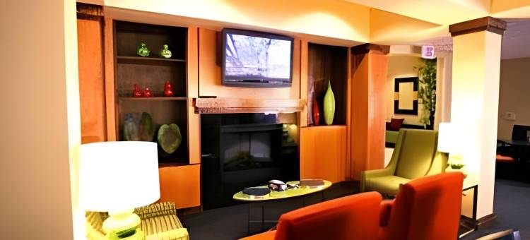 堪萨斯自由城万枫套房酒店(Fairfield Inn & Suites Kansas City Liberty)图片