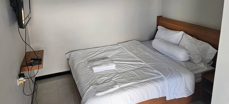 Guest House Saqeena Syariah Near Blitar Park RedPartner图片